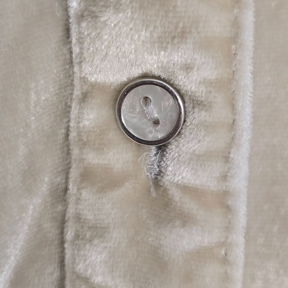 Maeve Womens Crushed Velvet Shirt Size 6 Beige Button Up Long Sleeve V Neck READ - Picture 4 of 14